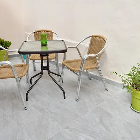 Elli's Private House