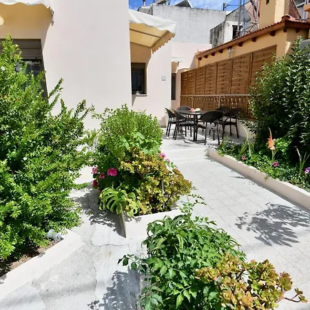 בית נופש Elli's Private House יאליסוס