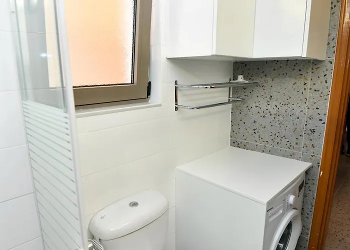 Elli's Private House * יאליסוס