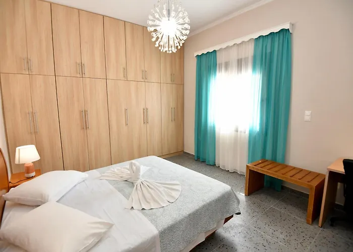 Elli's Private House בית נופש *