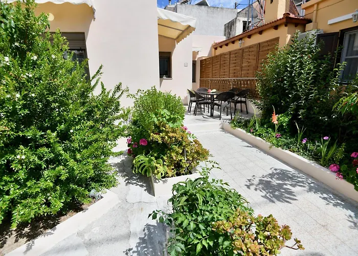 בית נופש Elli's Private House יאליסוס